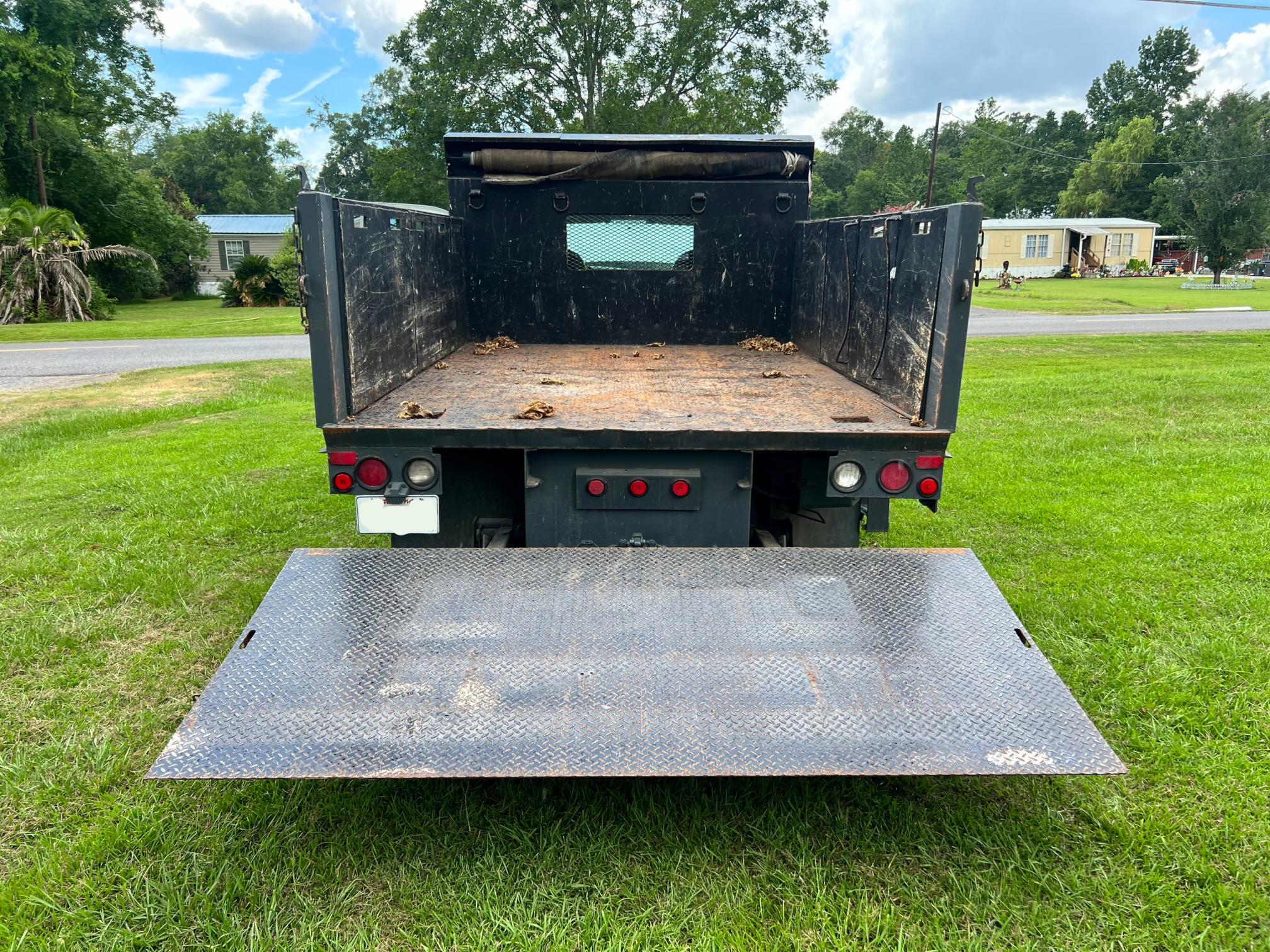 2005 FORD F450 - view 16 of 26