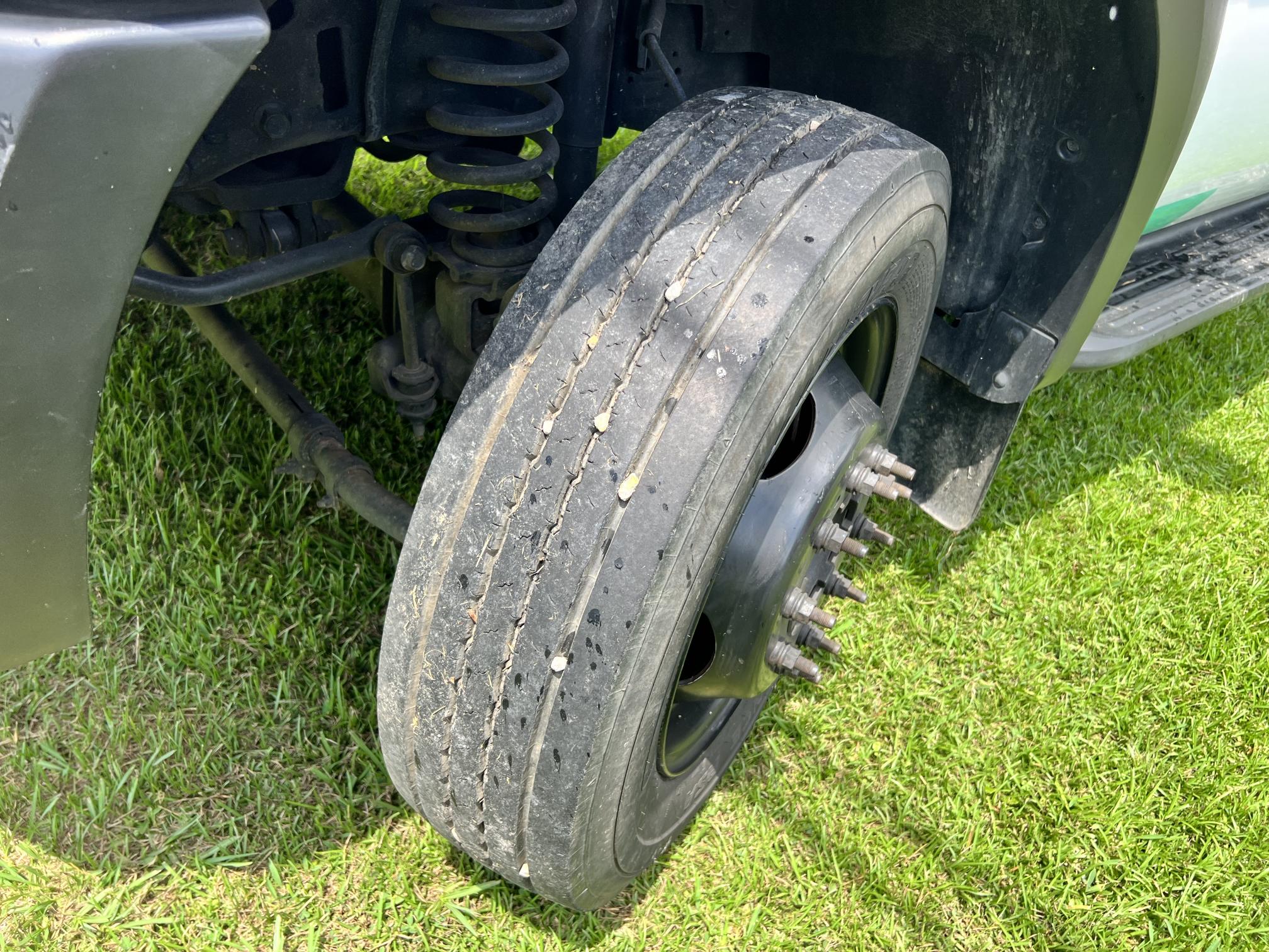 2005 FORD F450 - Image 23