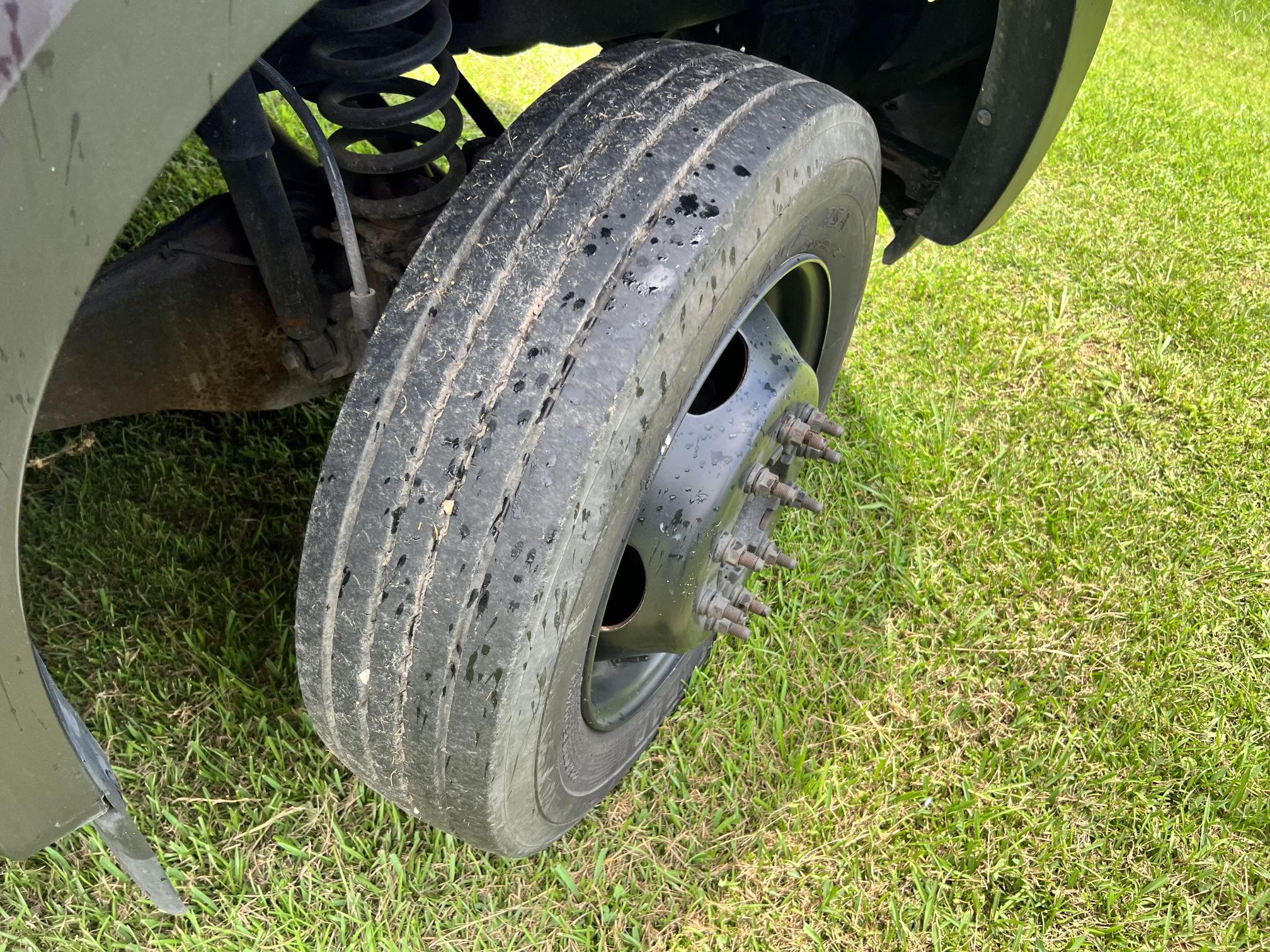 2005 FORD F450 - Image 24