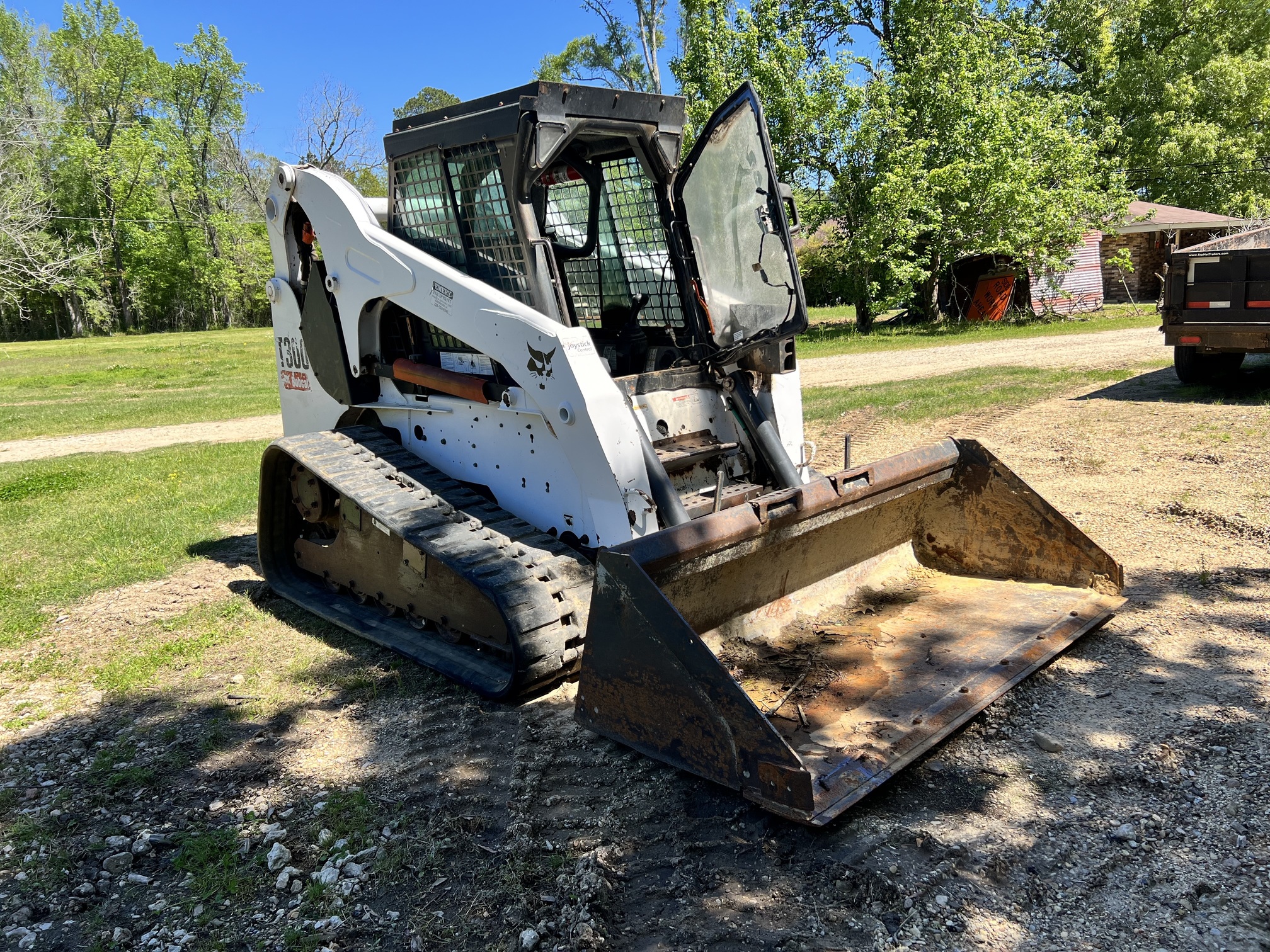 2007 BOBCAT T300 - Image 2