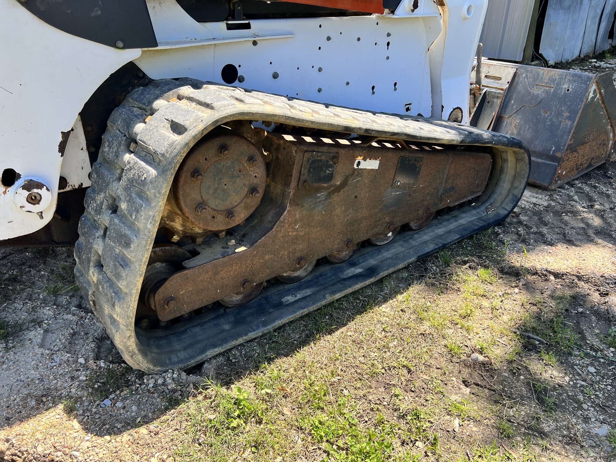 2007 BOBCAT T300 - Image 11