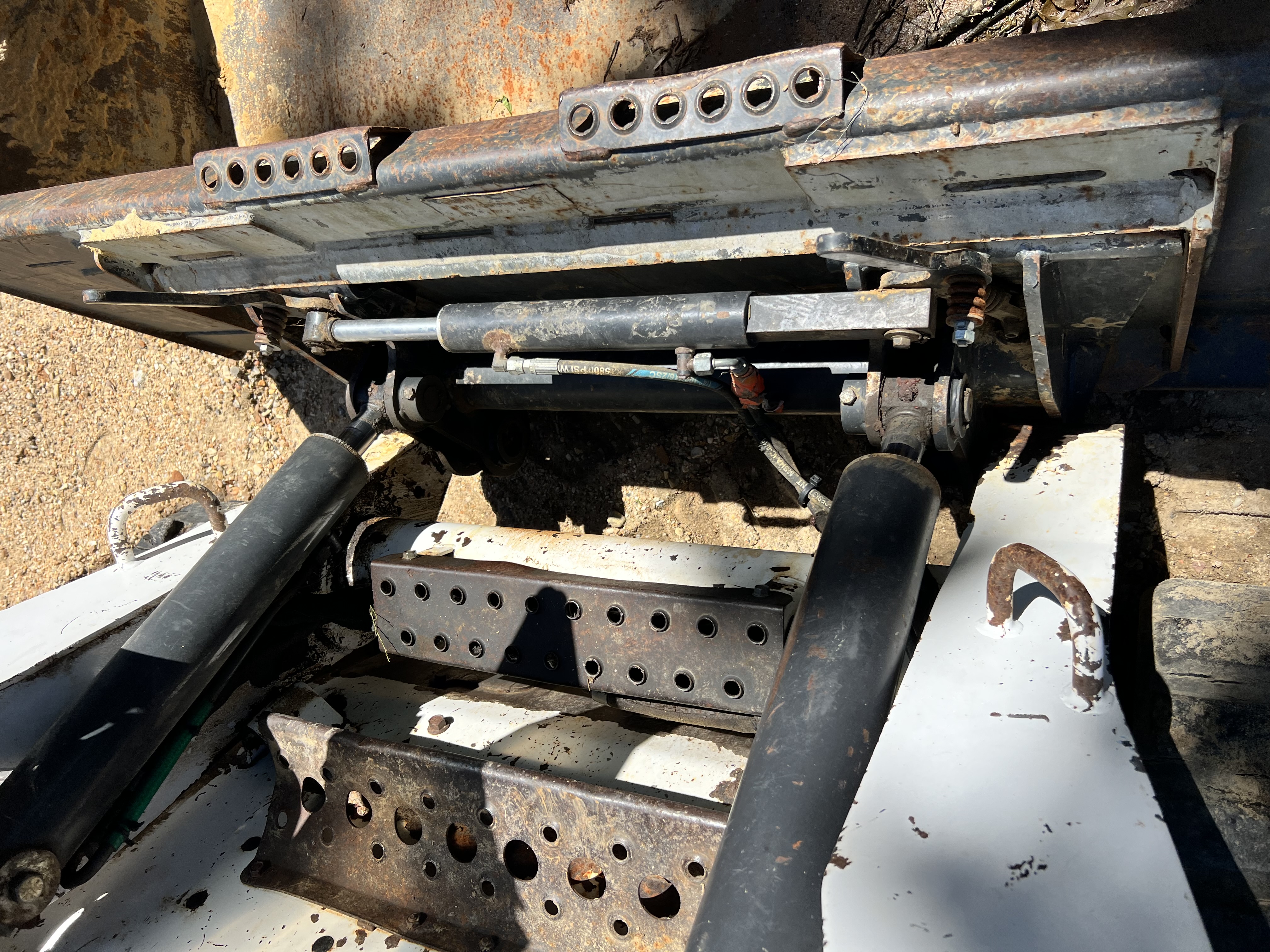 2007 BOBCAT T300 - Image 23