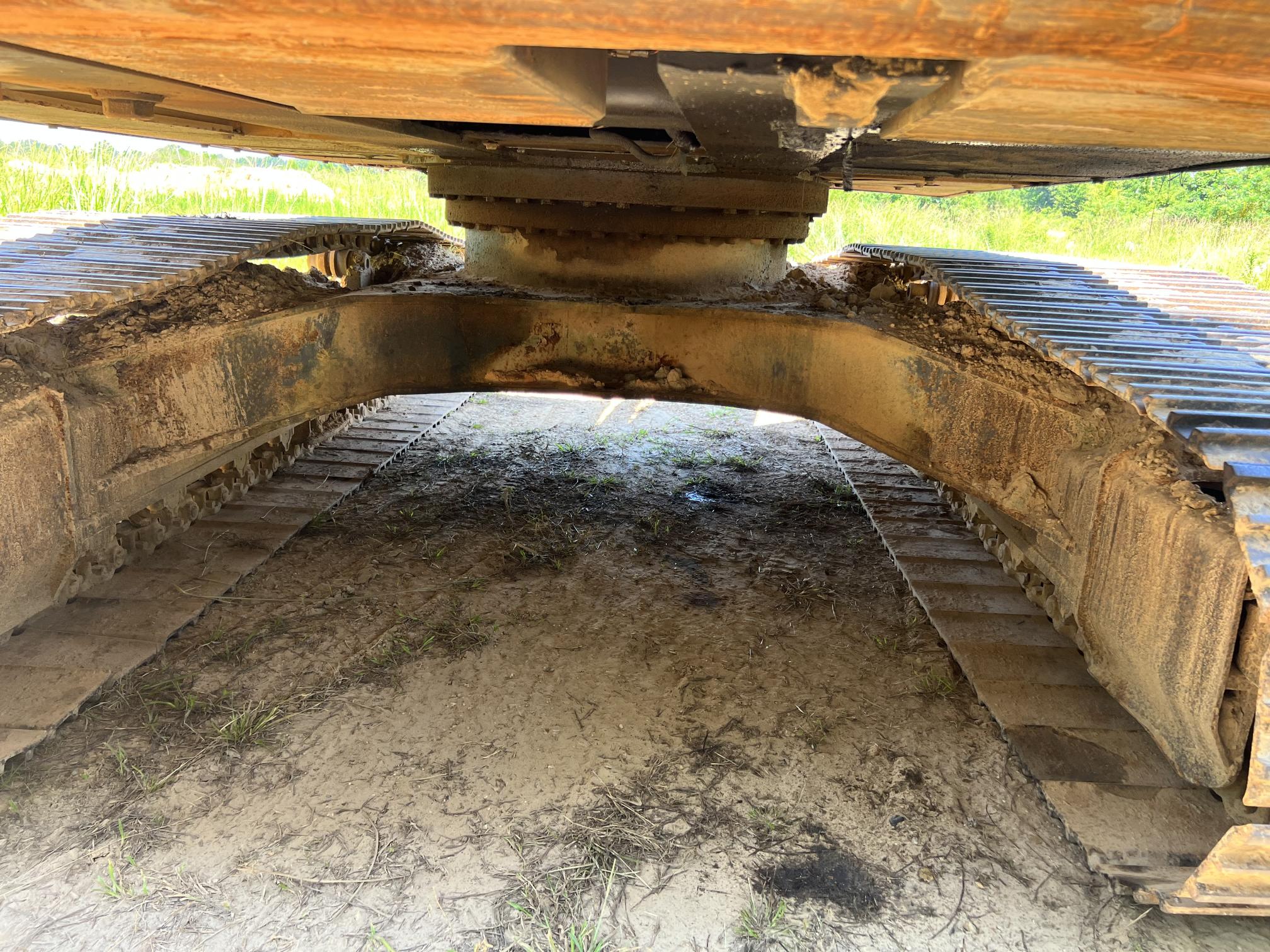 2003 CASE CX240 - Image 18