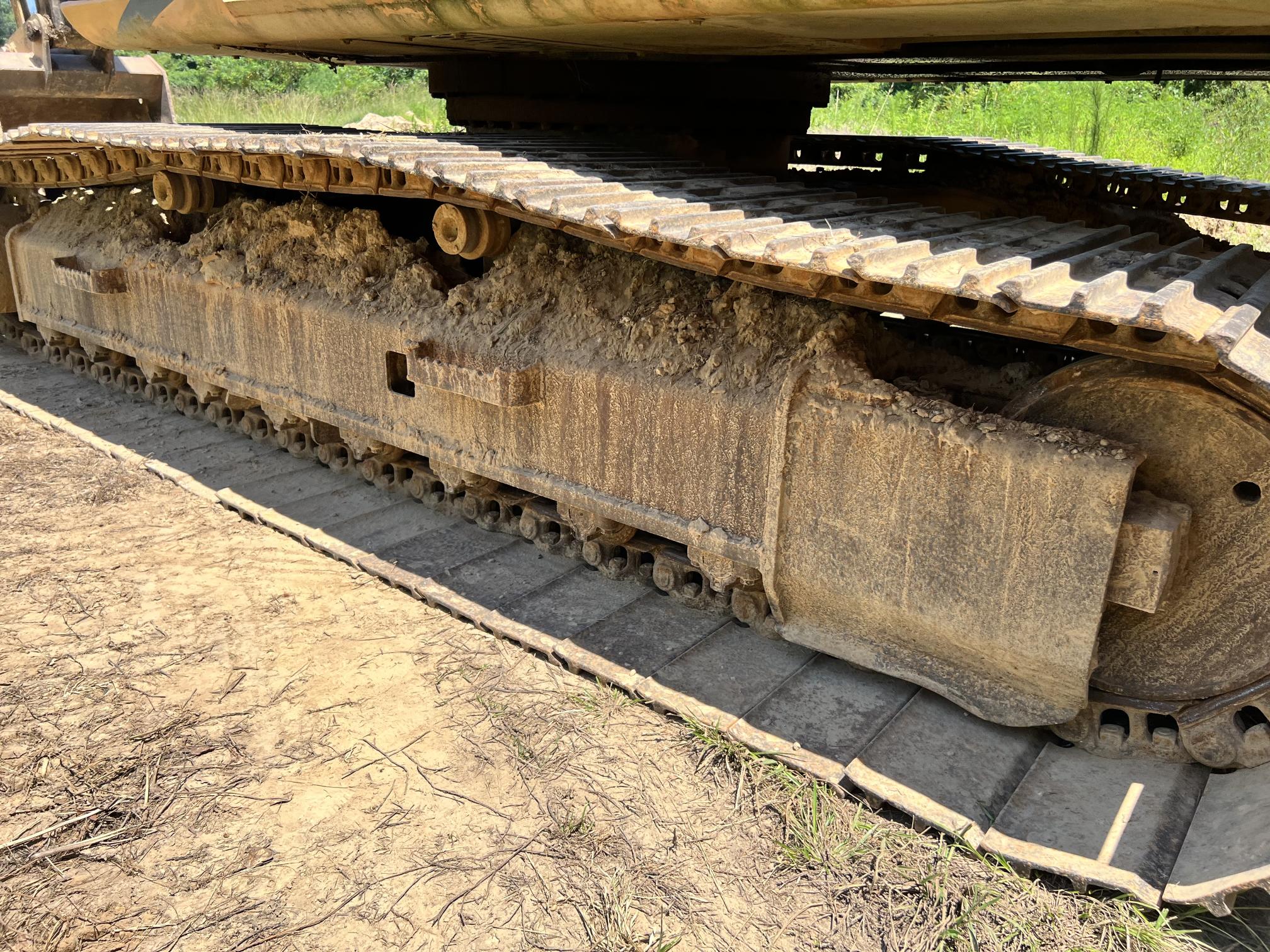 2003 CASE CX240 - Image 20