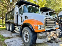 2007 MACK CV713 - Image 11