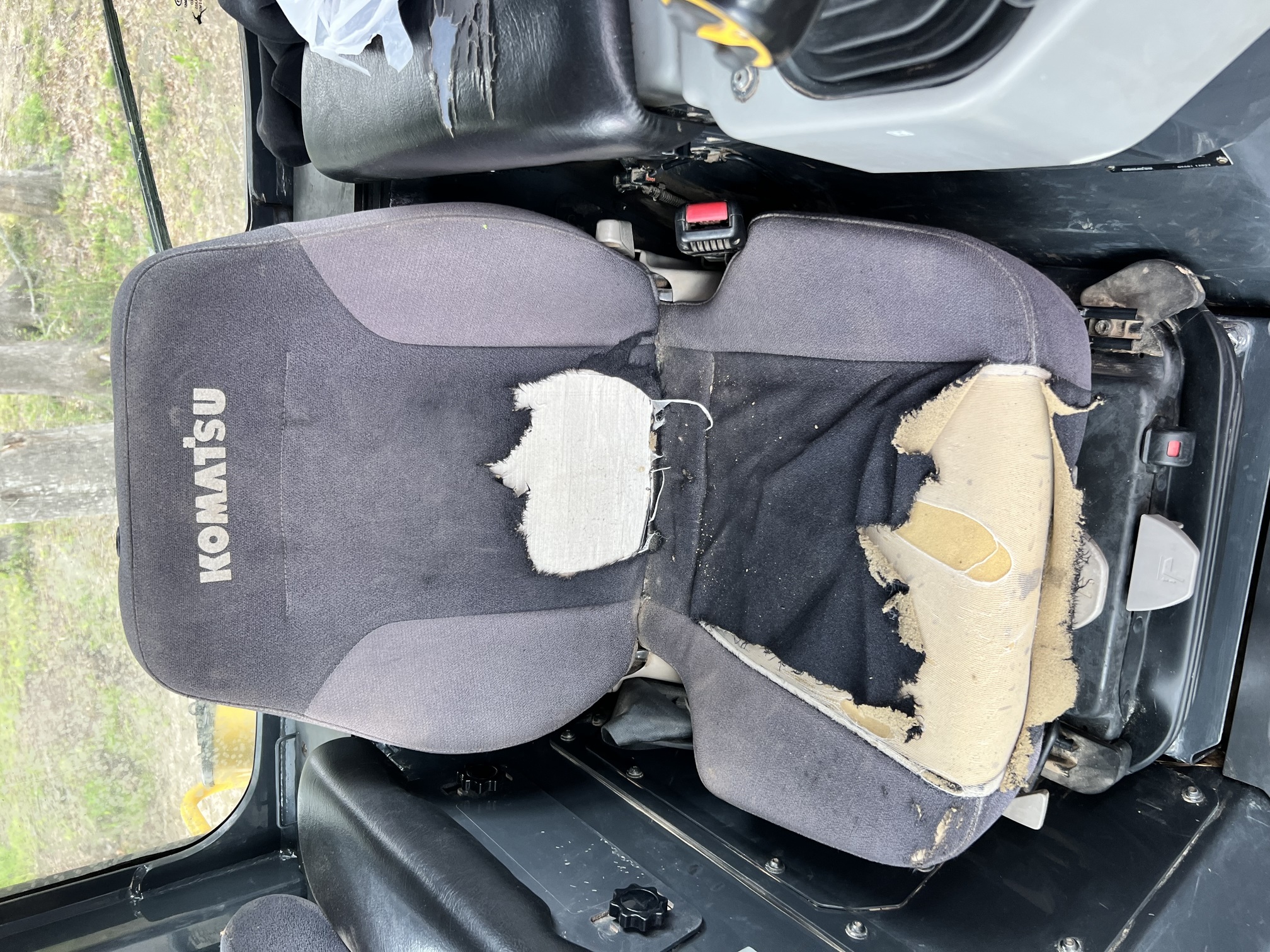 2017 KOMATSU D51PX-24 - Image 28