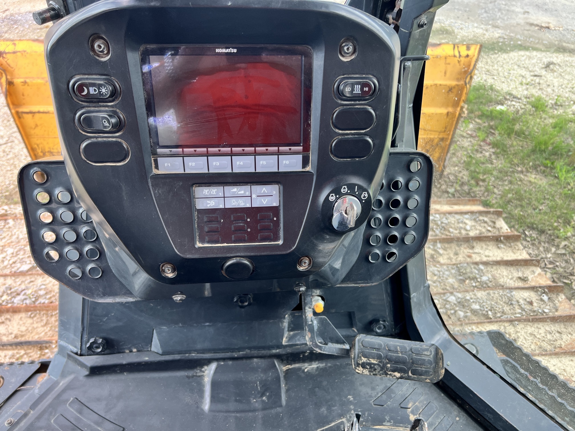 2017 KOMATSU D51PX-24 - Image 32