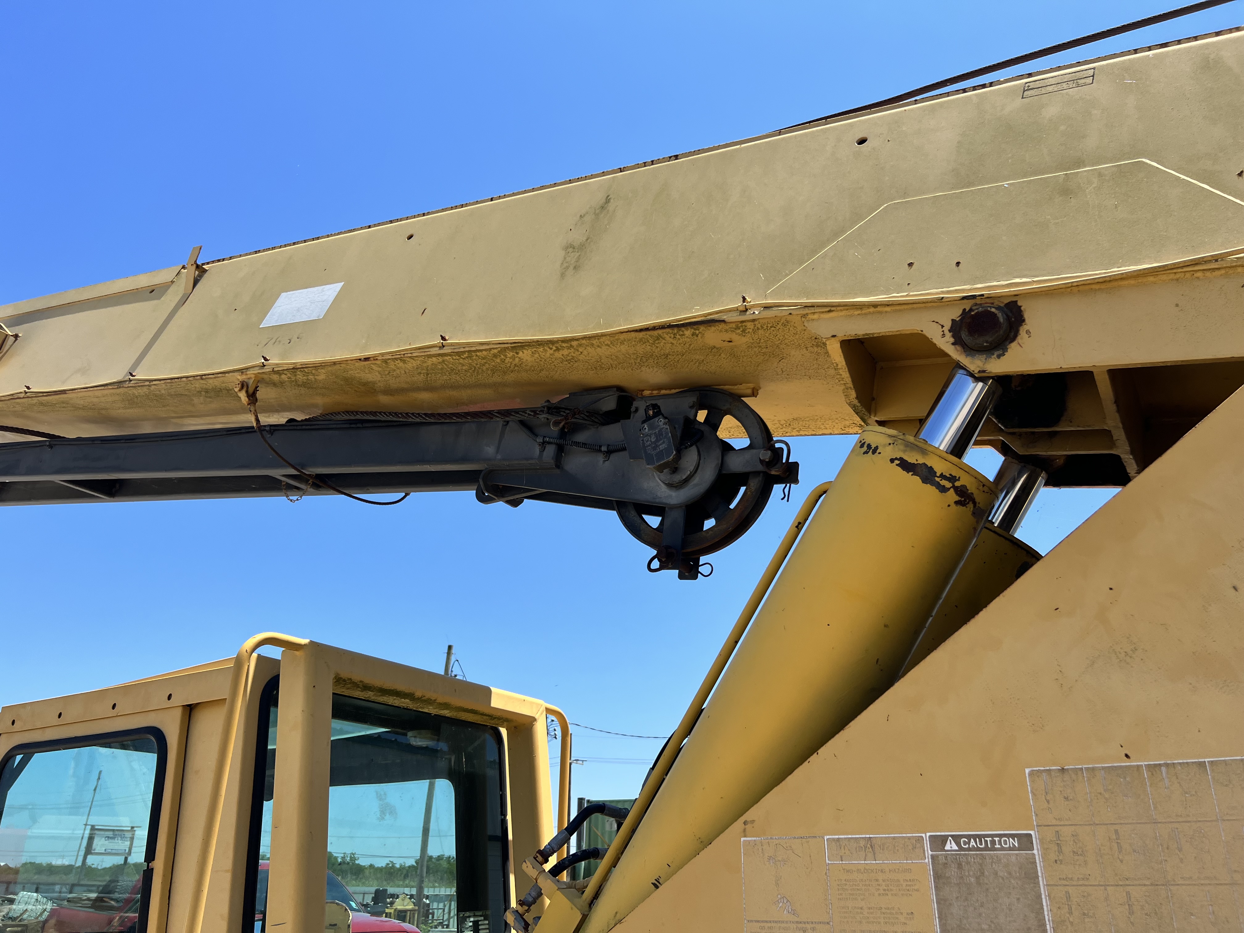 1998 GROVE RT58D - Image 18