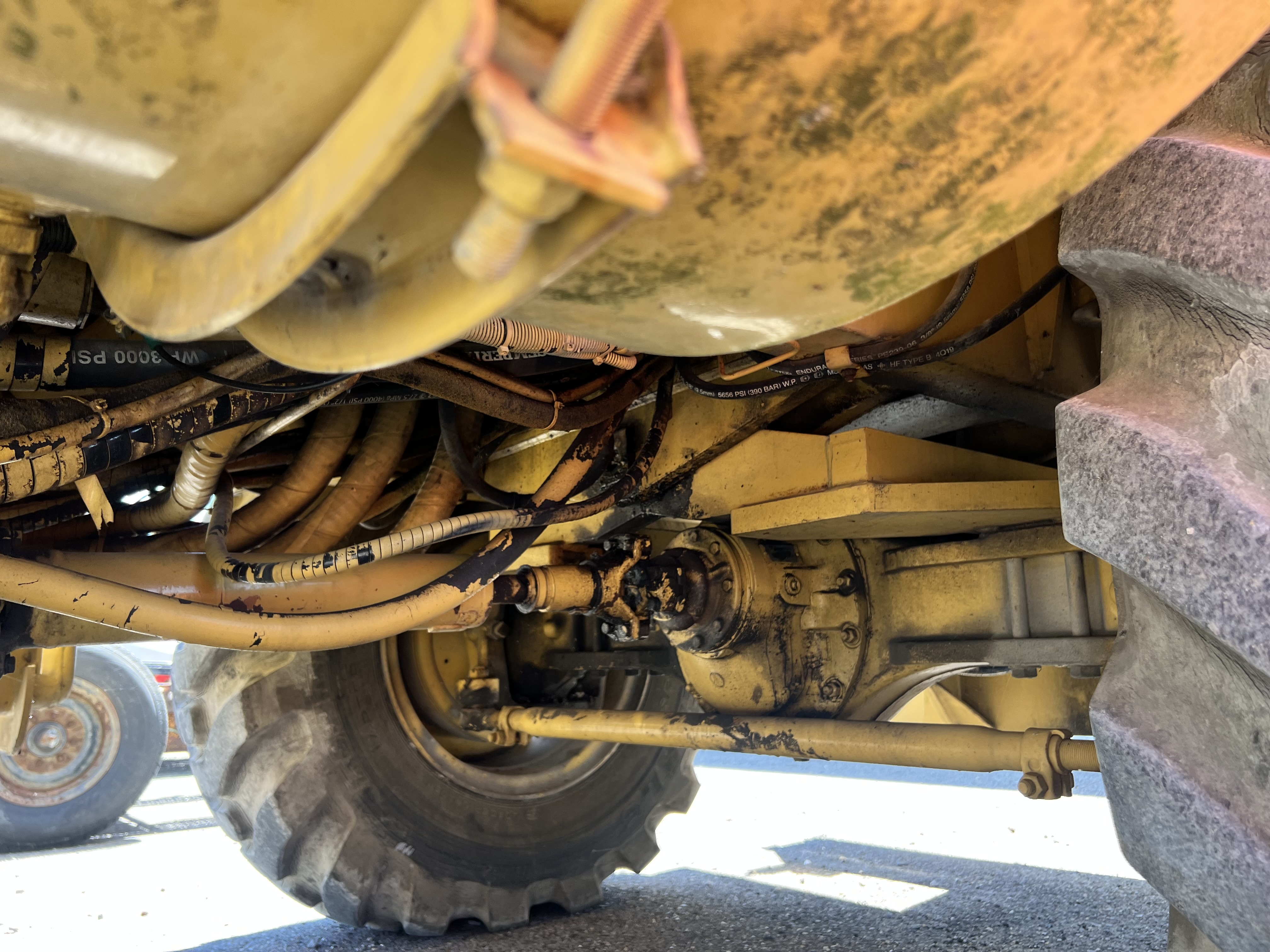 1998 GROVE RT58D - Image 29