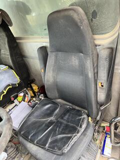 2008 PETERBILT 365 - Image 27