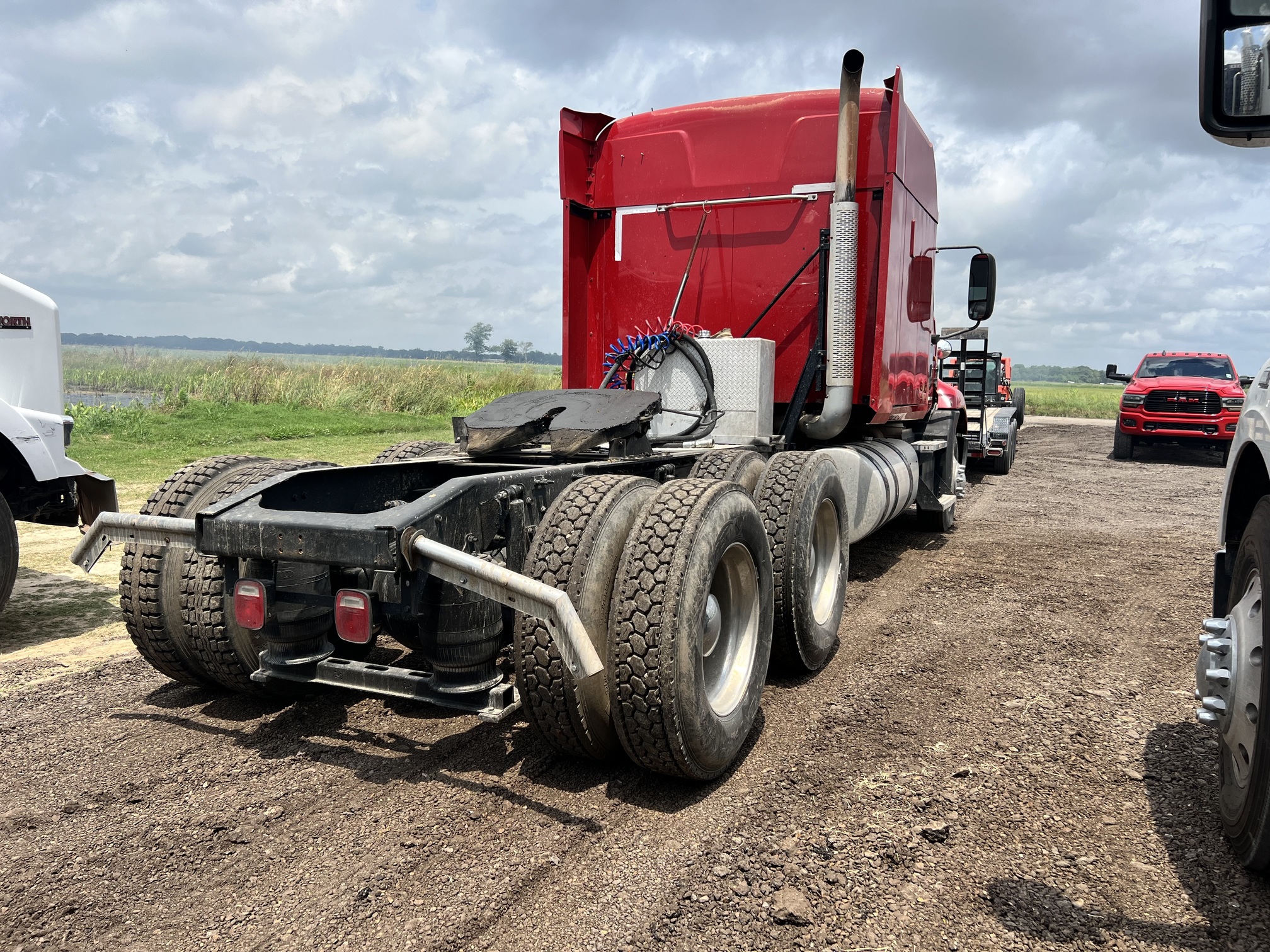 2012 MACK CXU613 - Image 6