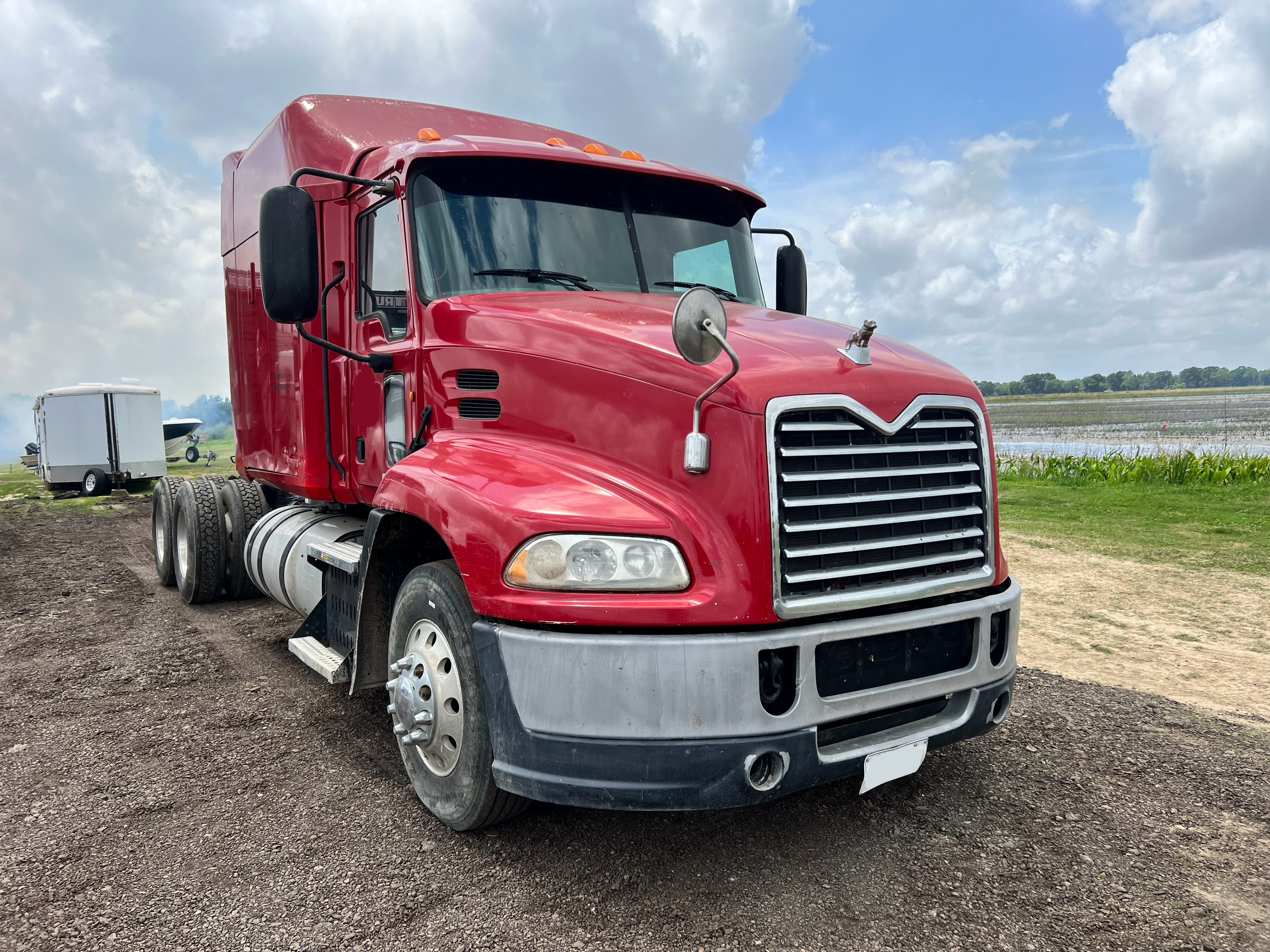 2012 MACK CXU613 - view 3 of 37