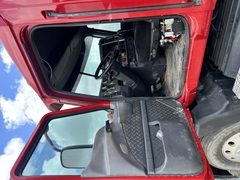 2012 MACK CXU613 - Image 13