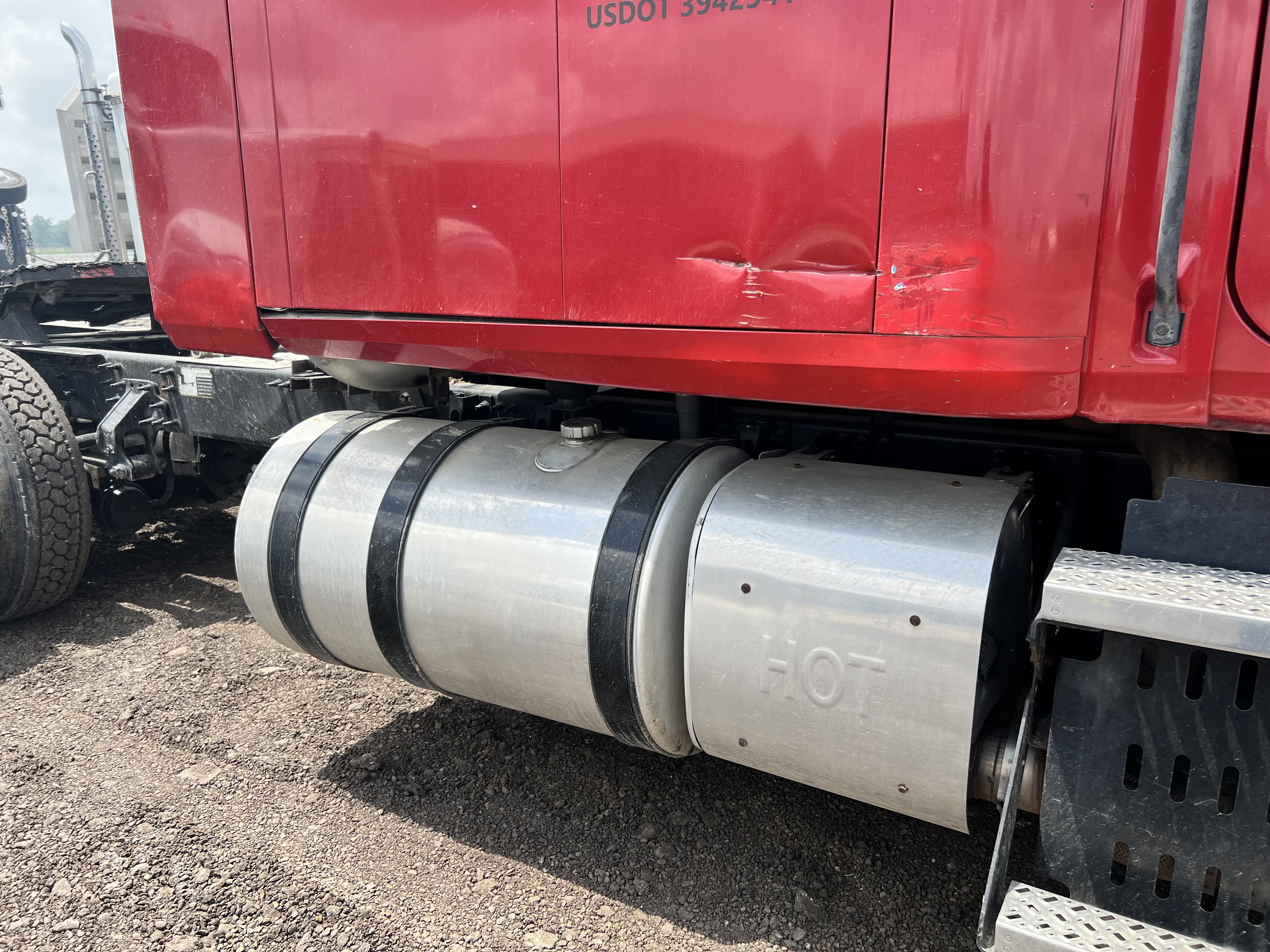 2012 MACK CXU613 - view 12 of 37