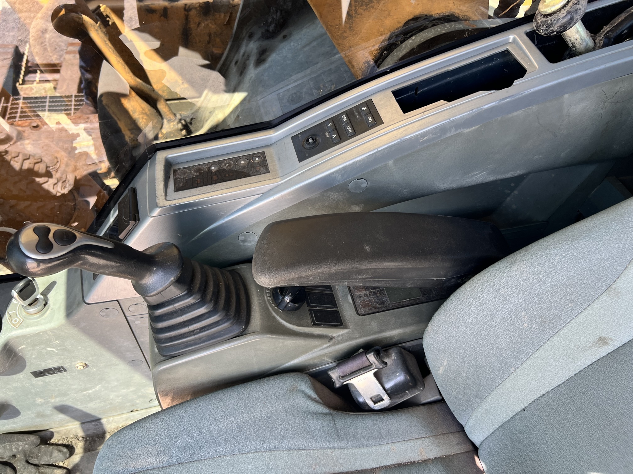 2016 HYUNDAI ROBEX290LC-9 - Image 56