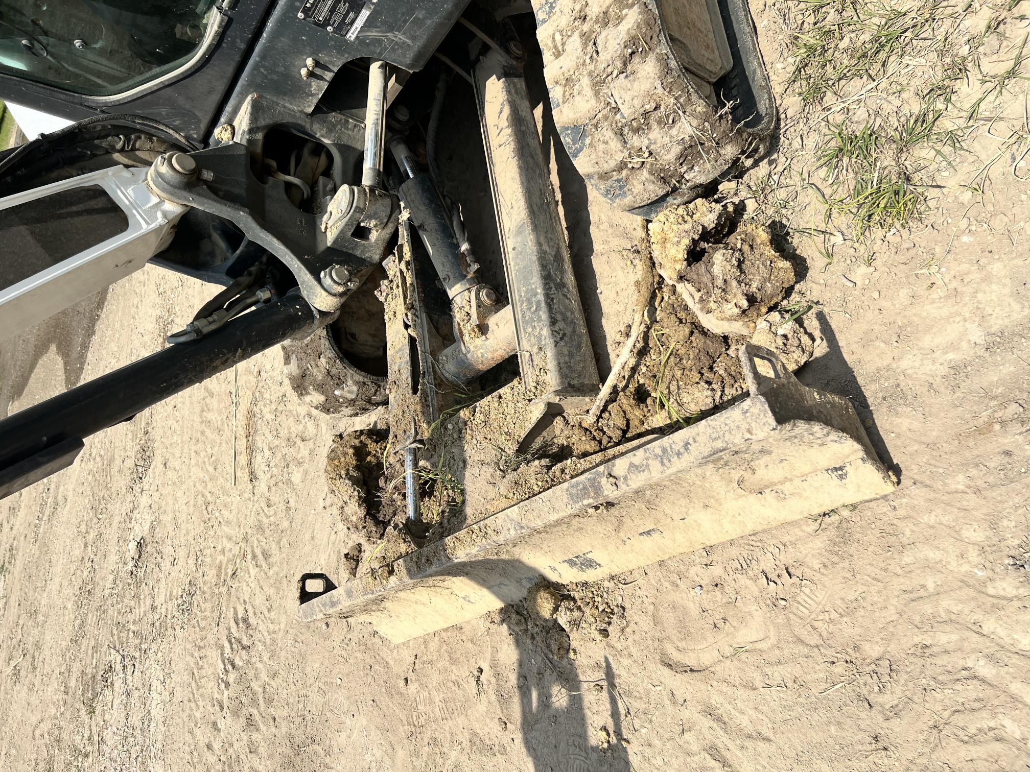 2022 BOBCAT E35 - view 14 of 29