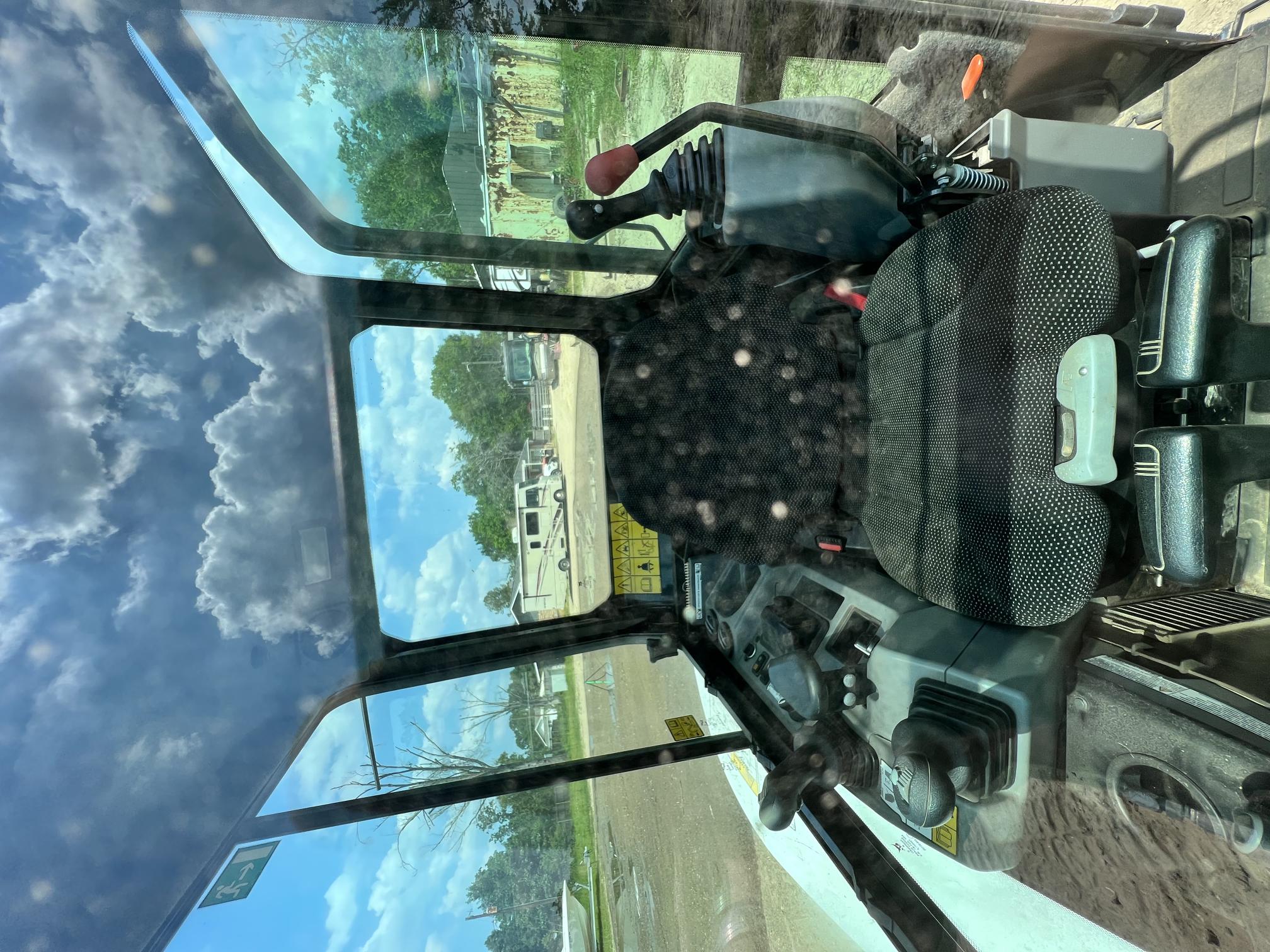 2022 BOBCAT E35 - Image 16