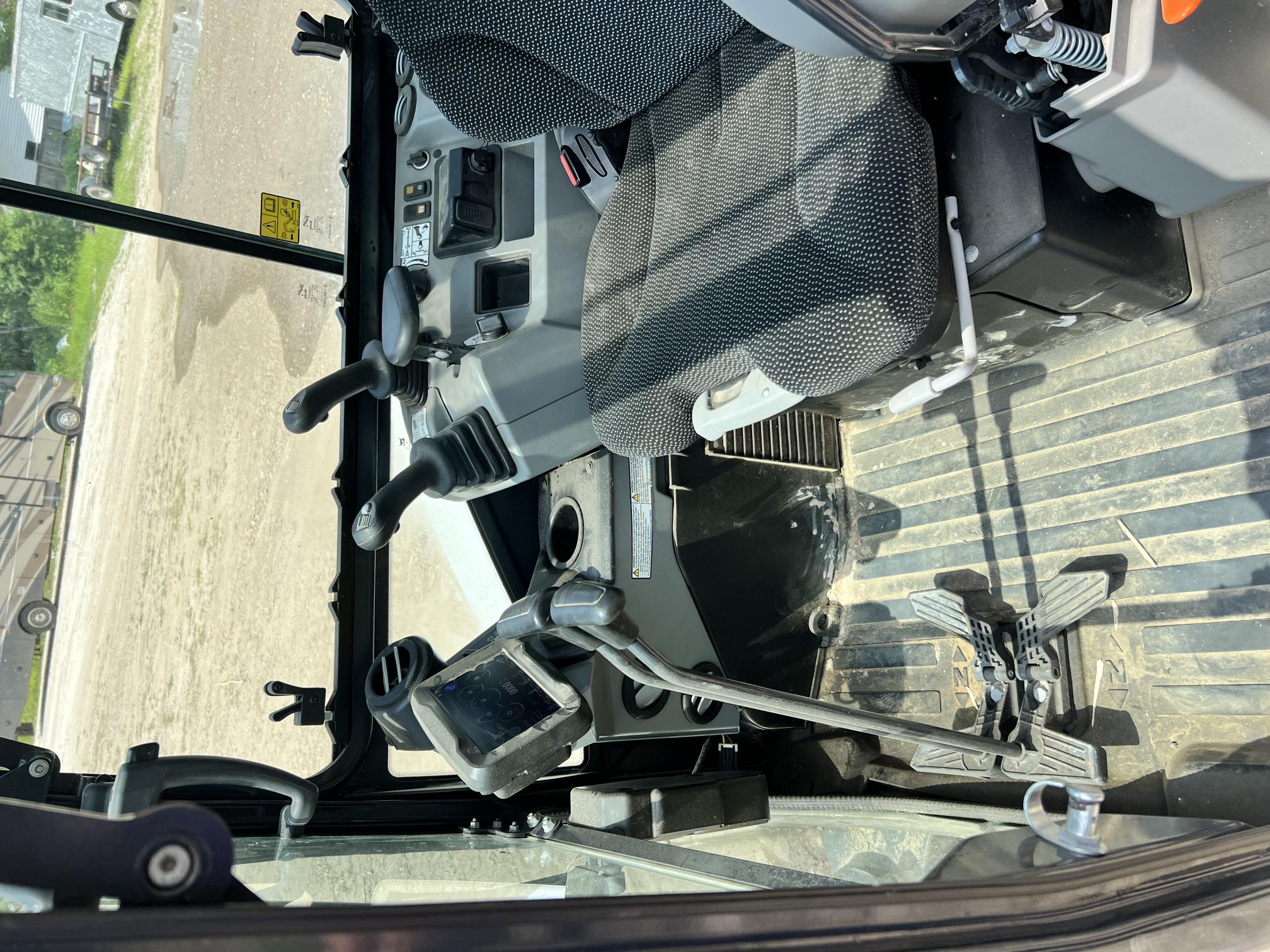 2022 BOBCAT E35 - view 20 of 29