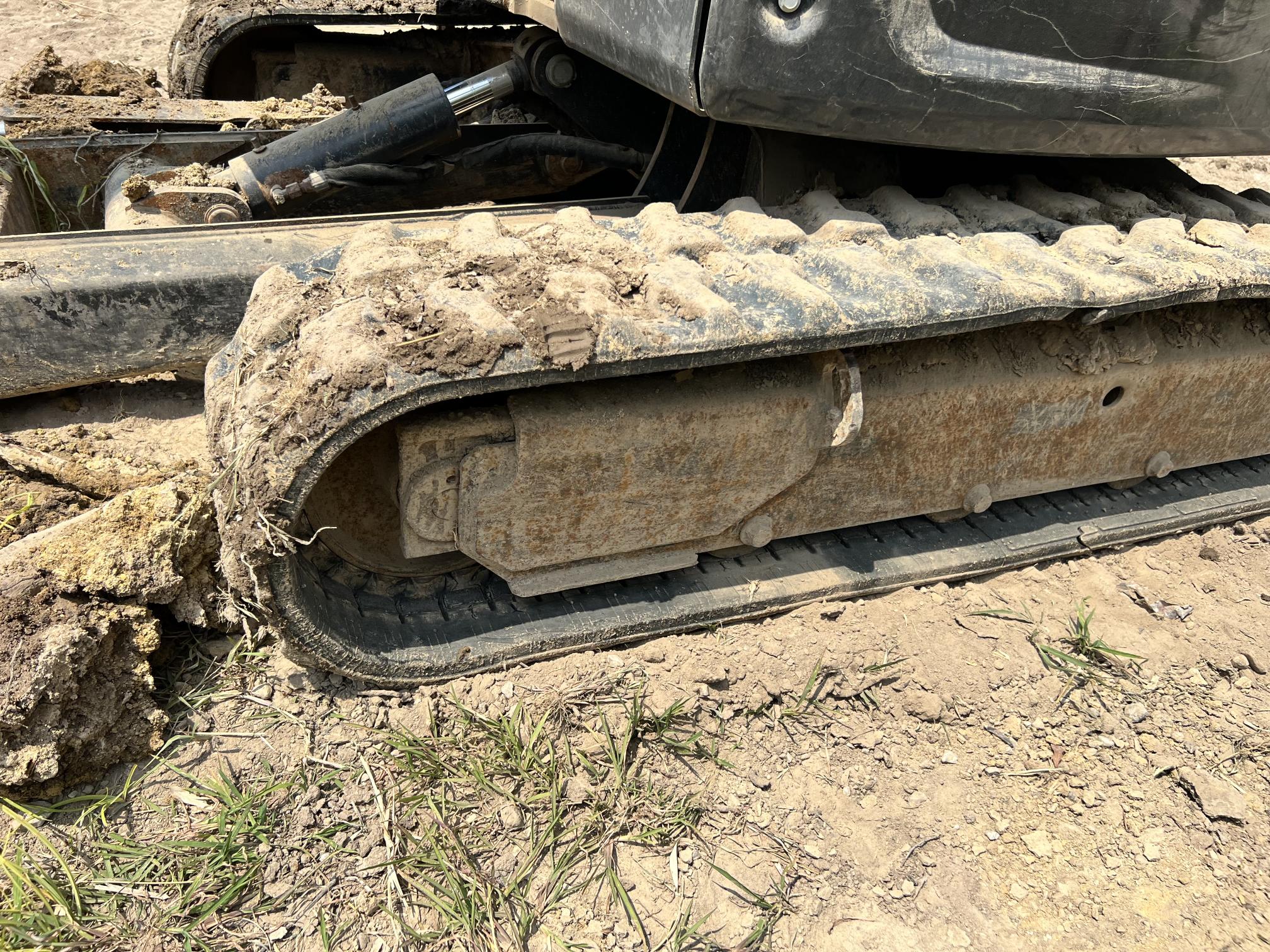 2022 BOBCAT E35 - Image 21