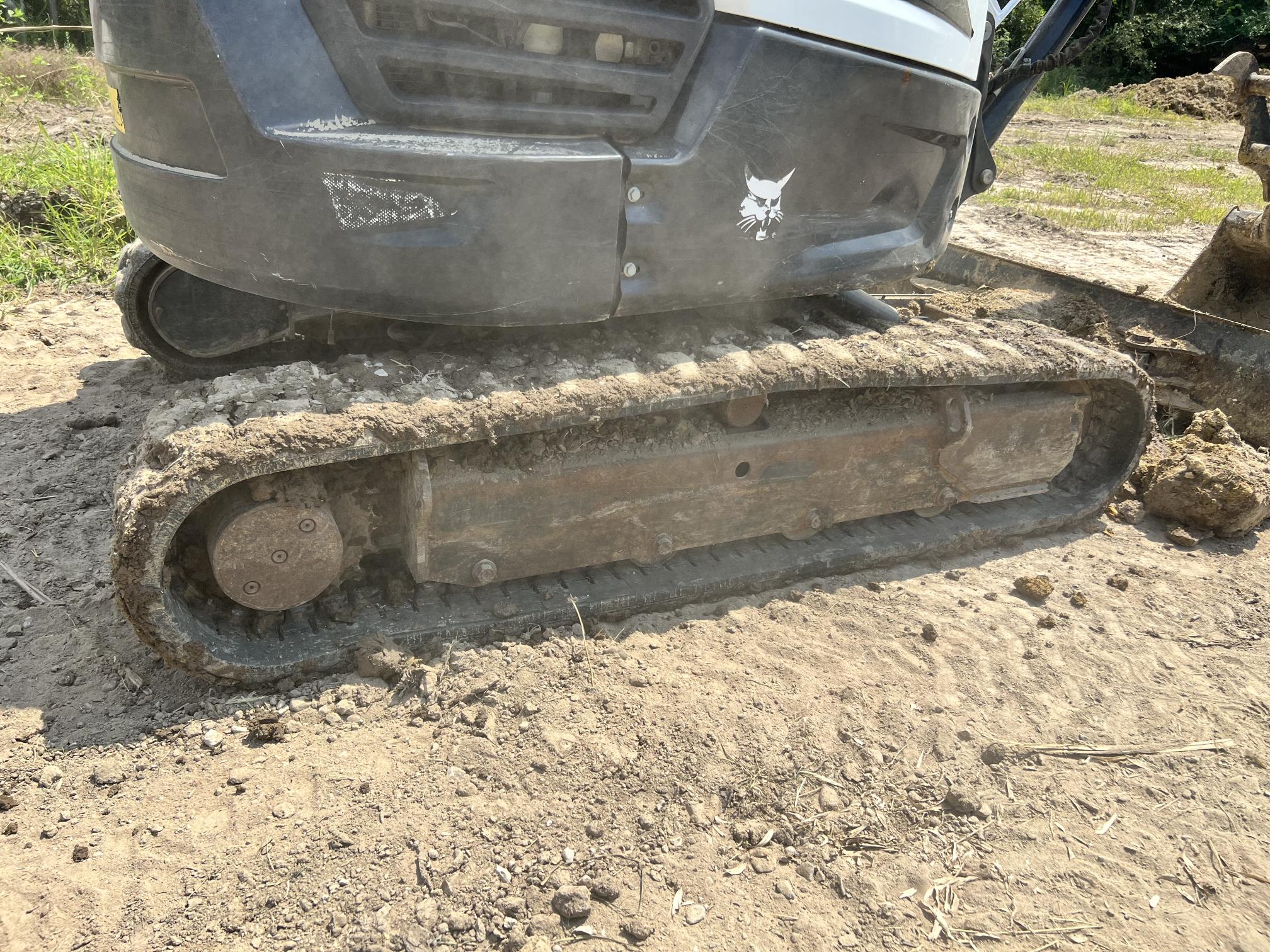 2022 BOBCAT E35 - Image 25