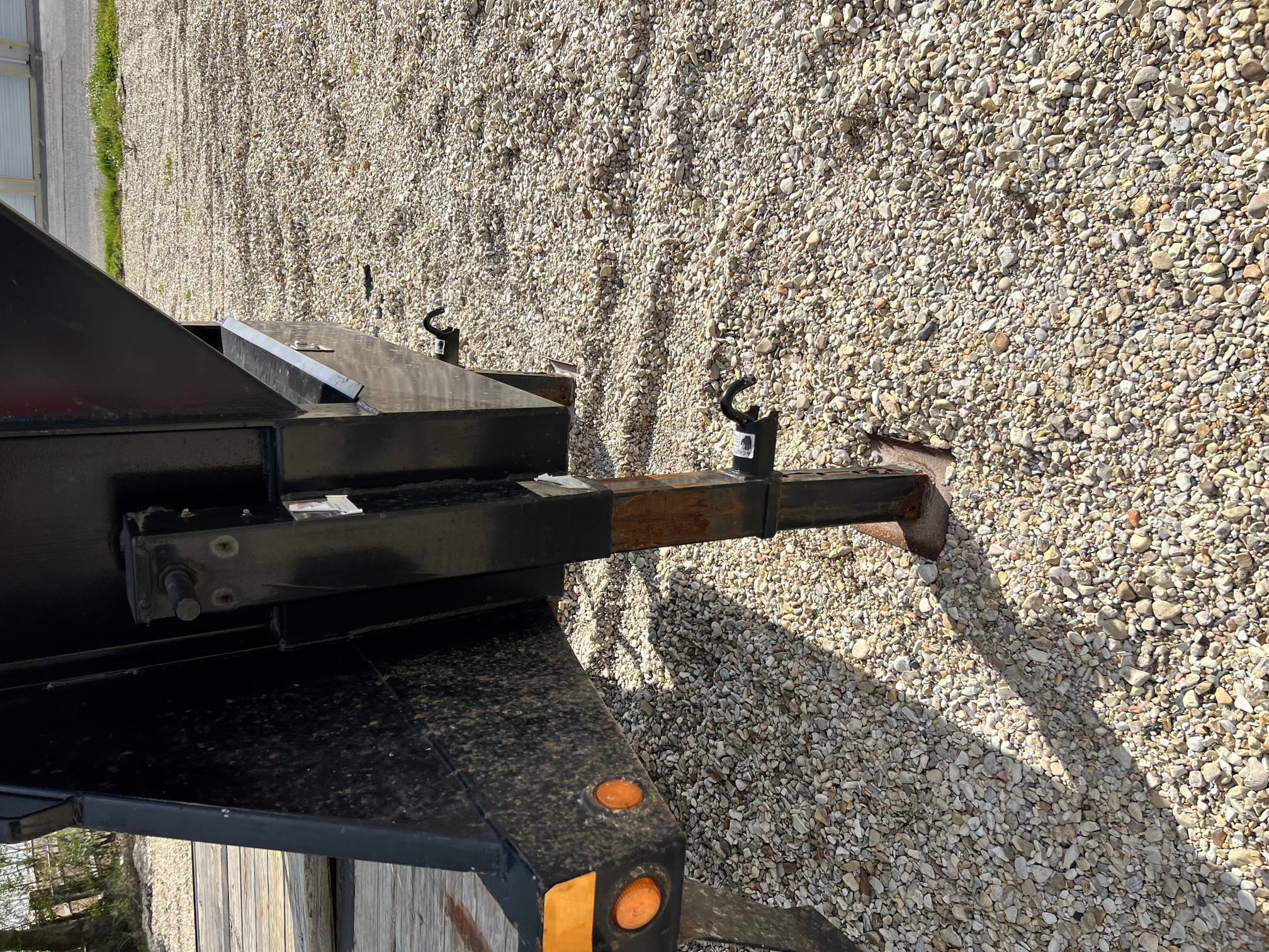 2021 TOP HAT TRAILERS GN259HD 40x102 - view 4 of 17