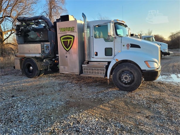 2022 KENWORTH T270 - view 1 of 7