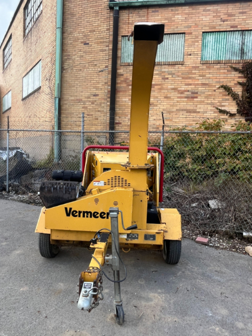 2017 VERMEER BC700XL - Image 2