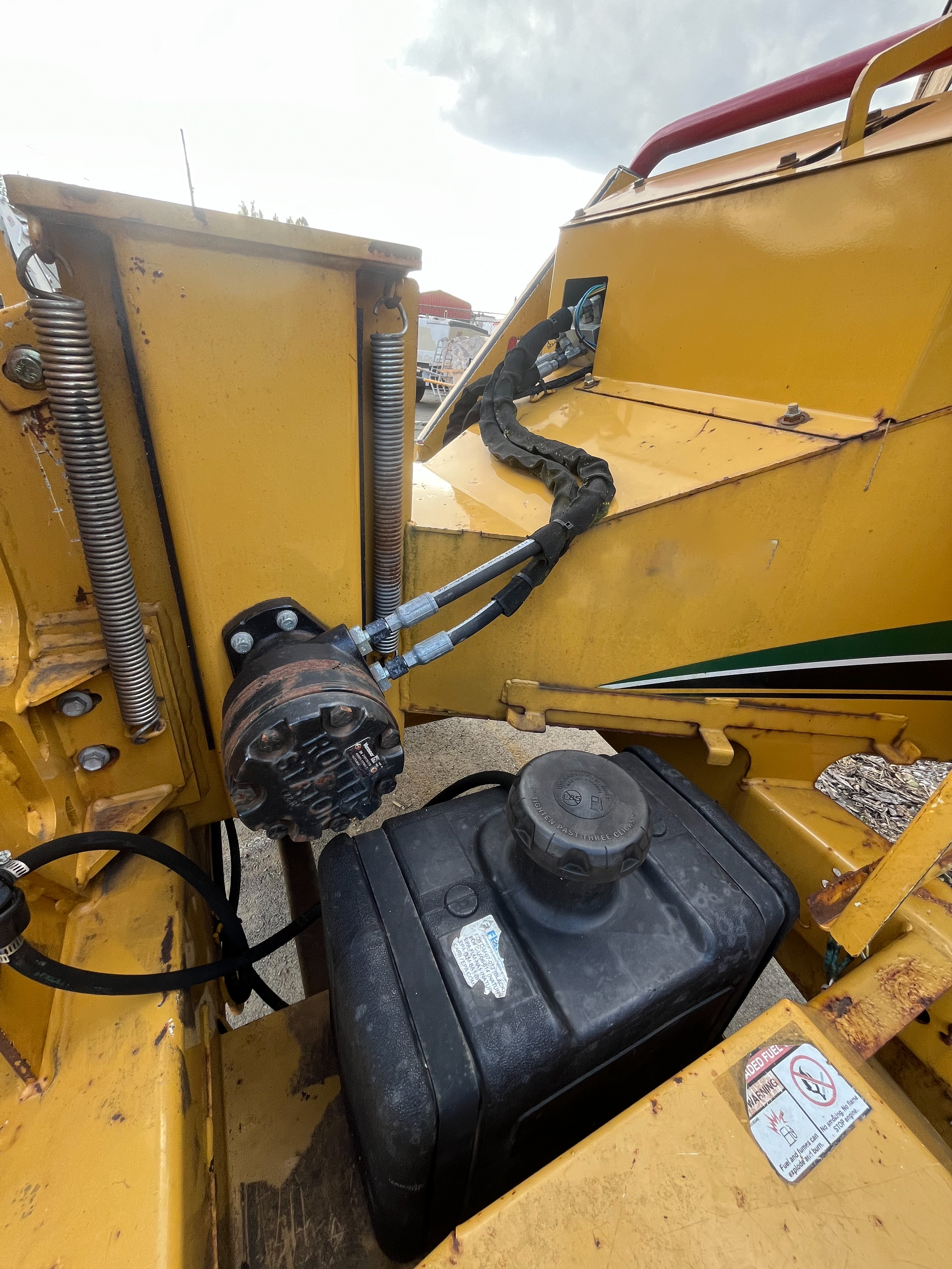 2017 VERMEER BC700XL - view 11 of 14