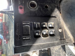 2008 MACK LEU 613 - Image 10