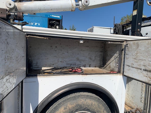 2006 FORD F-750 - view 8 of 29