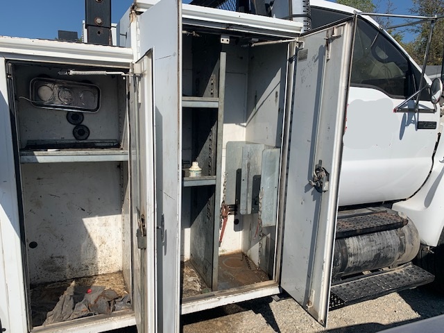 2006 FORD F-750 - view 10 of 29