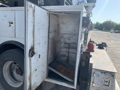 2006 FORD F-750 - Image 16