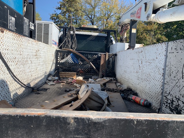 2006 FORD F-750 - Image 24