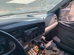 2006 FORD F-750 - Image 26