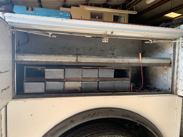 2006 FORD F-750 - view 18 of 30