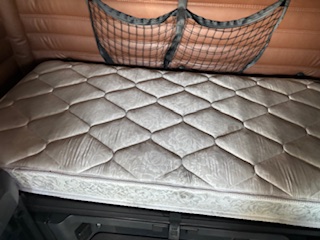 2023 FREIGHTLINER - view 16 of 27