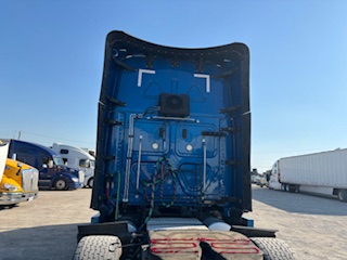 2023 FREIGHTLINER - view 5 of 27