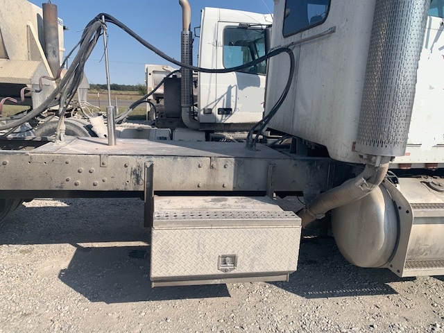 1989 PETERBILT 379 - Image 15