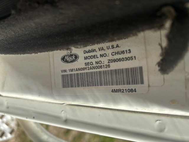 2010 MACK Pinnacle CHU 613 - view 9 of 25