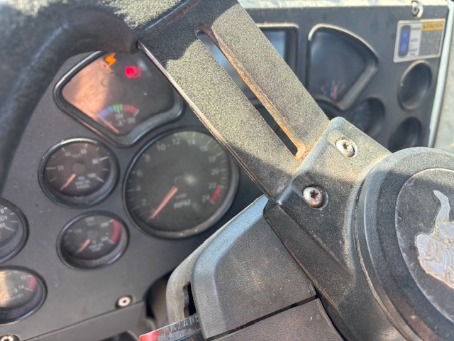 2010 MACK Pinnacle CHU 613 - Image 14