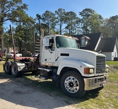 2010 MACK Pinnacle CHU 613 - Image 8