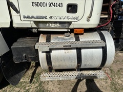 2010 MACK Pinnacle CHU 613 - Image 25