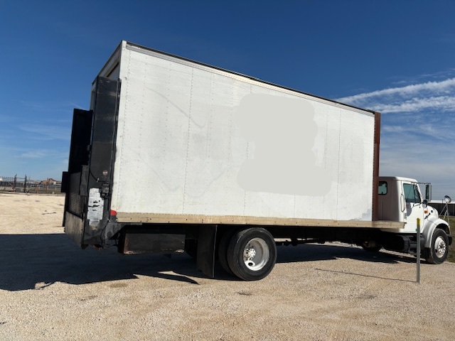 2000 INTERNATIONAL 4700 - Image 7