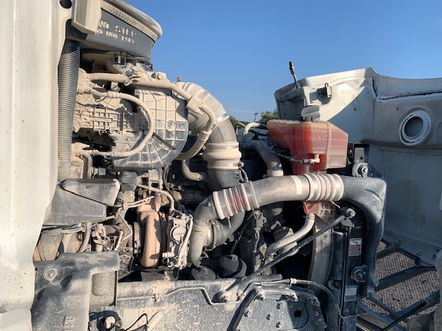 2019 PETERBILT 579 - Image 14