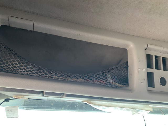 2011 VOLVO VNL - Image 27