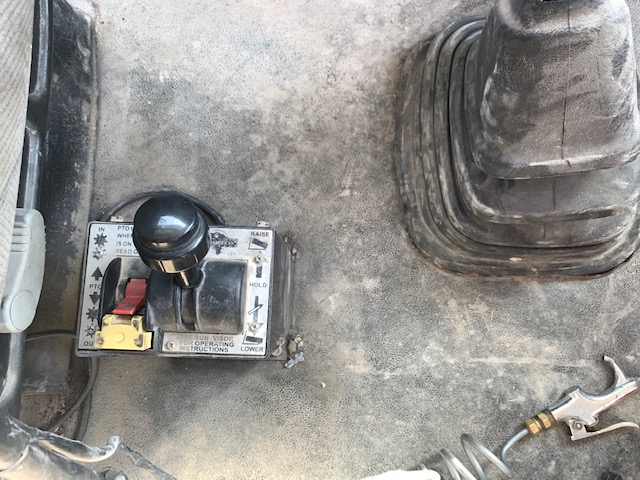 2011 VOLVO VNL - Image 31