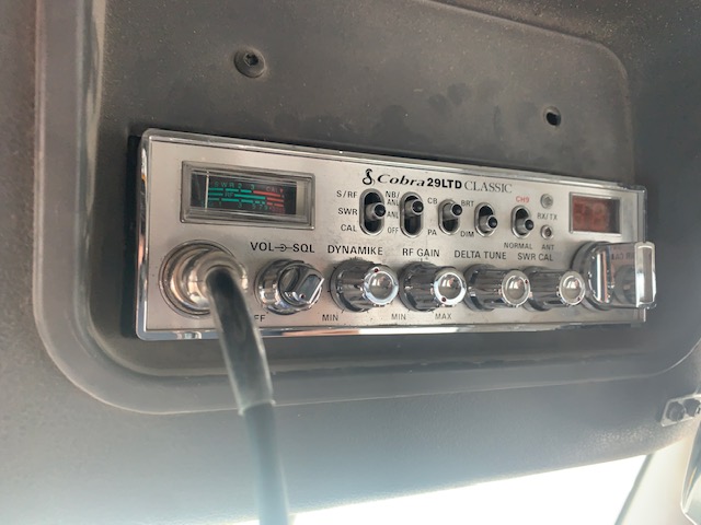 2017 FREIGHTLINER FLT - Image 13