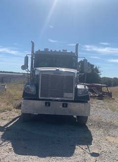 2011 FREIGHTLINER Coronado SD - Image 2