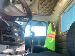 2011 FREIGHTLINER Coronado SD - Image 16