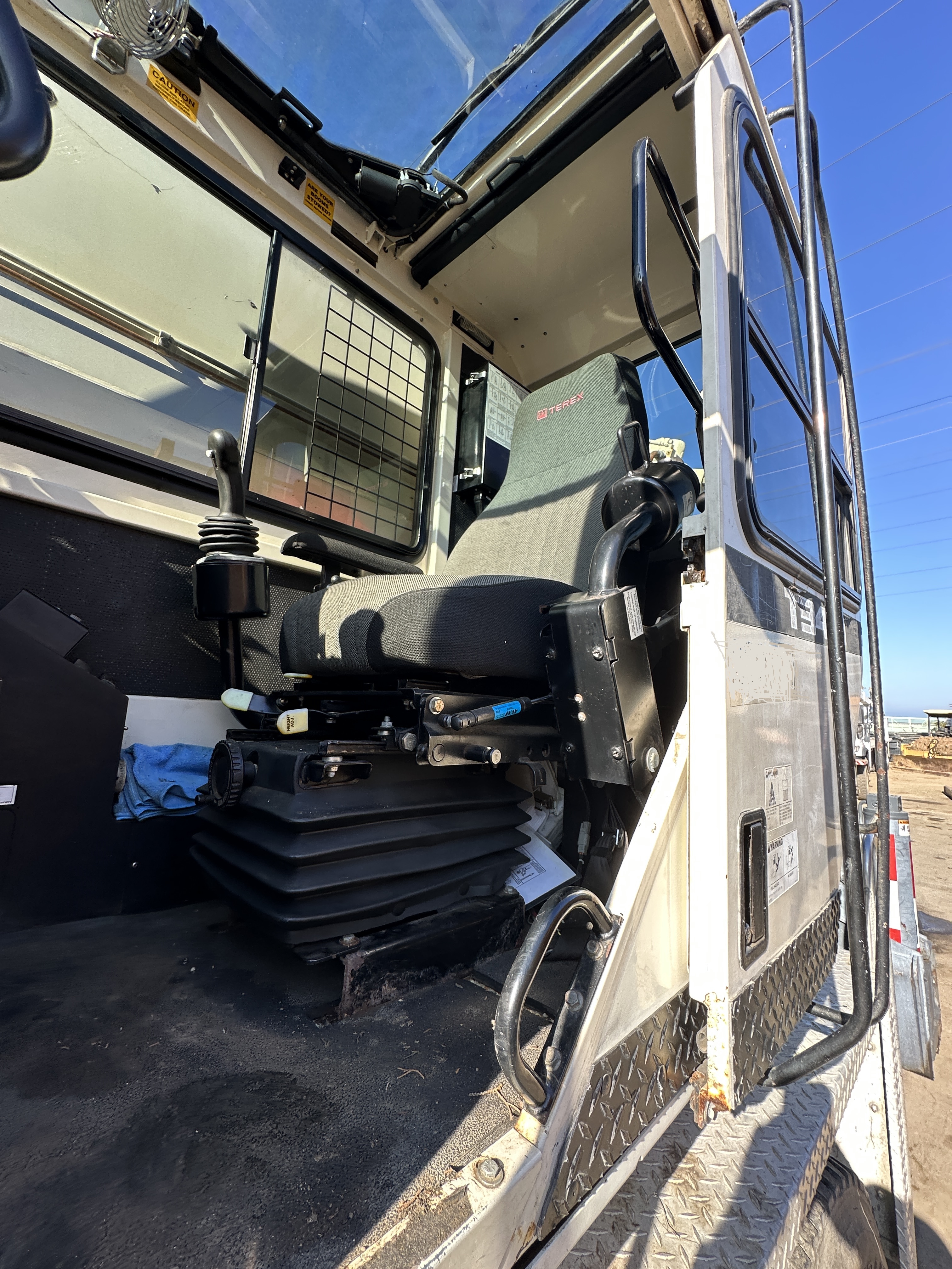 2012 TEREX T 340 - Image 25